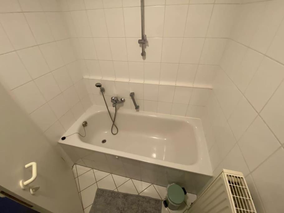 Schoene 2-Raumwohnung In ドレスデン エクステリア 写真